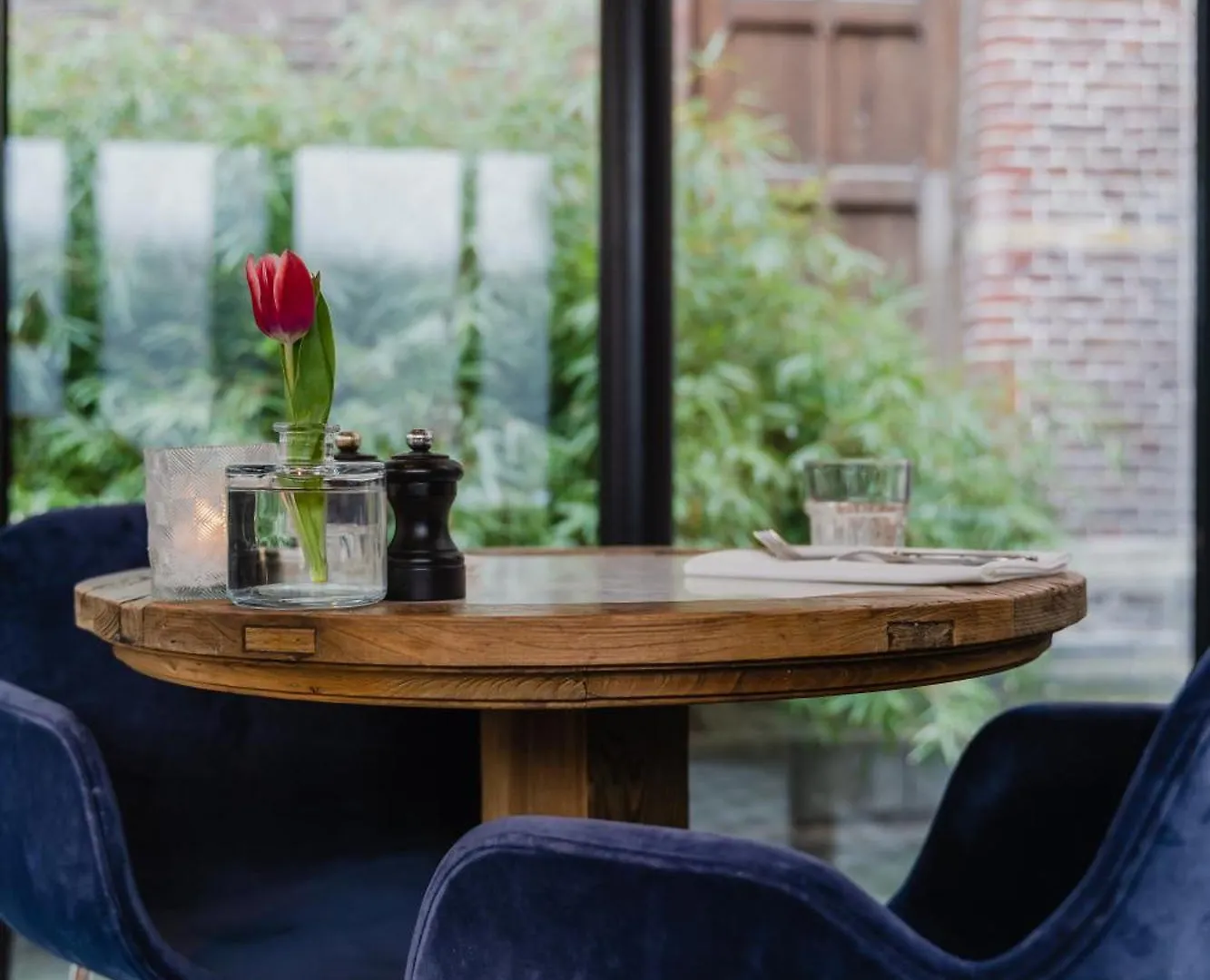 Hotel Monastere Maastricht 4*,  Hollanda
